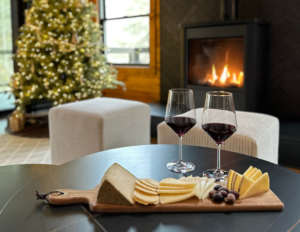 Wine by the fireplace, Luxury cabin in Blue Ridge, GA - River Run