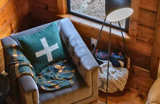 original 1070979027602053587 1835182829.jpg