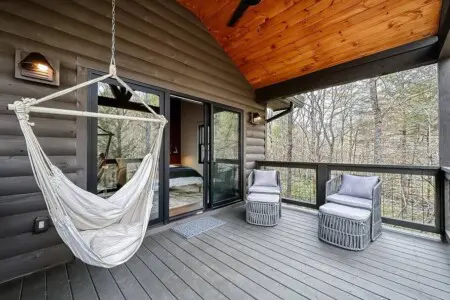 original 719382384328324886 1835537107.jpg