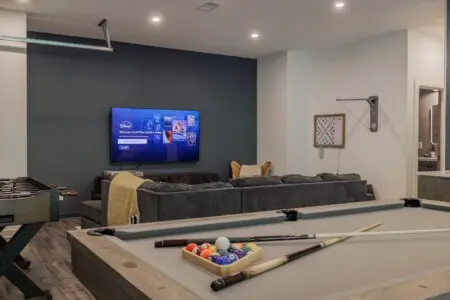 gbrxqcsfgy1bxx9ez7eq