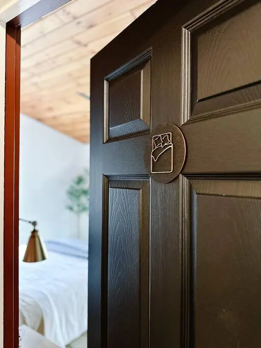 original 719382384328324886 1835537073