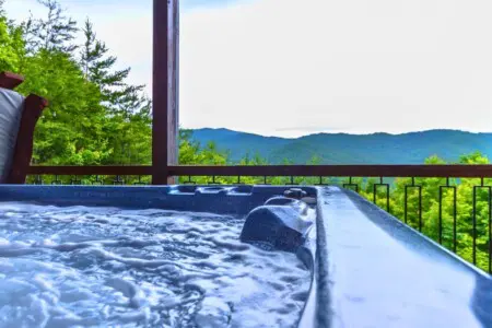 xyorqonnxqqweleu9fdh