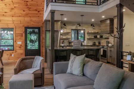 ylhygiffumcrvcvvcfjk